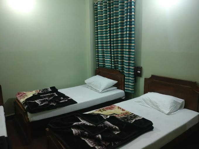 Al Rehman Hotel Lahore Extérieur photo